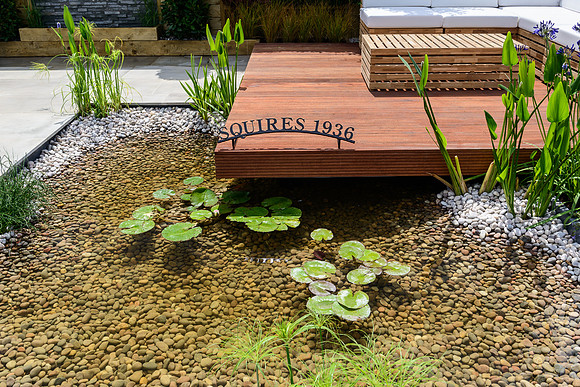 HAMPTON COURT PALACE FLOWER SHOW 2014. A HAMPTON GARDEN