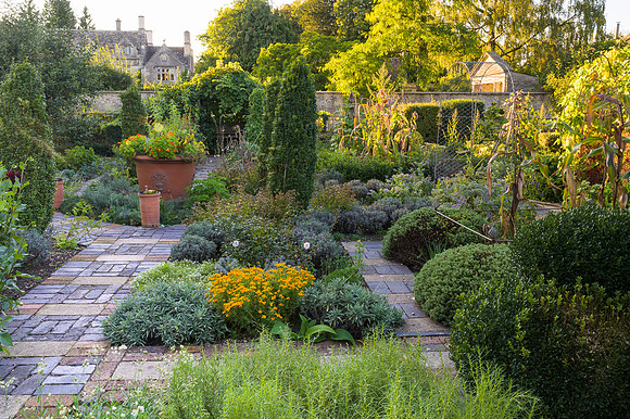 Barnsley House Potteger